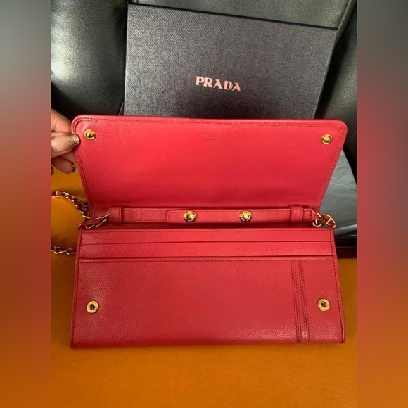Sold🎀🎀PRADA Peonia Pink Saffiano Metal Wallet on Chain - Picture 12 of 16